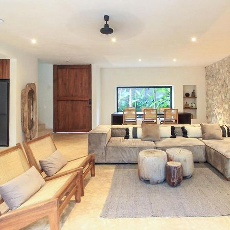 Elegant Boho Style Villa Jungle Views In Rooftop Deck & Outstanding Raw Pool In Holistika ตูลุม ภายนอก รูปภาพ