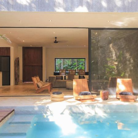 Elegant Boho Style Villa Jungle Views In Rooftop Deck & Outstanding Raw Pool In Holistika ตูลุม ภายนอก รูปภาพ
