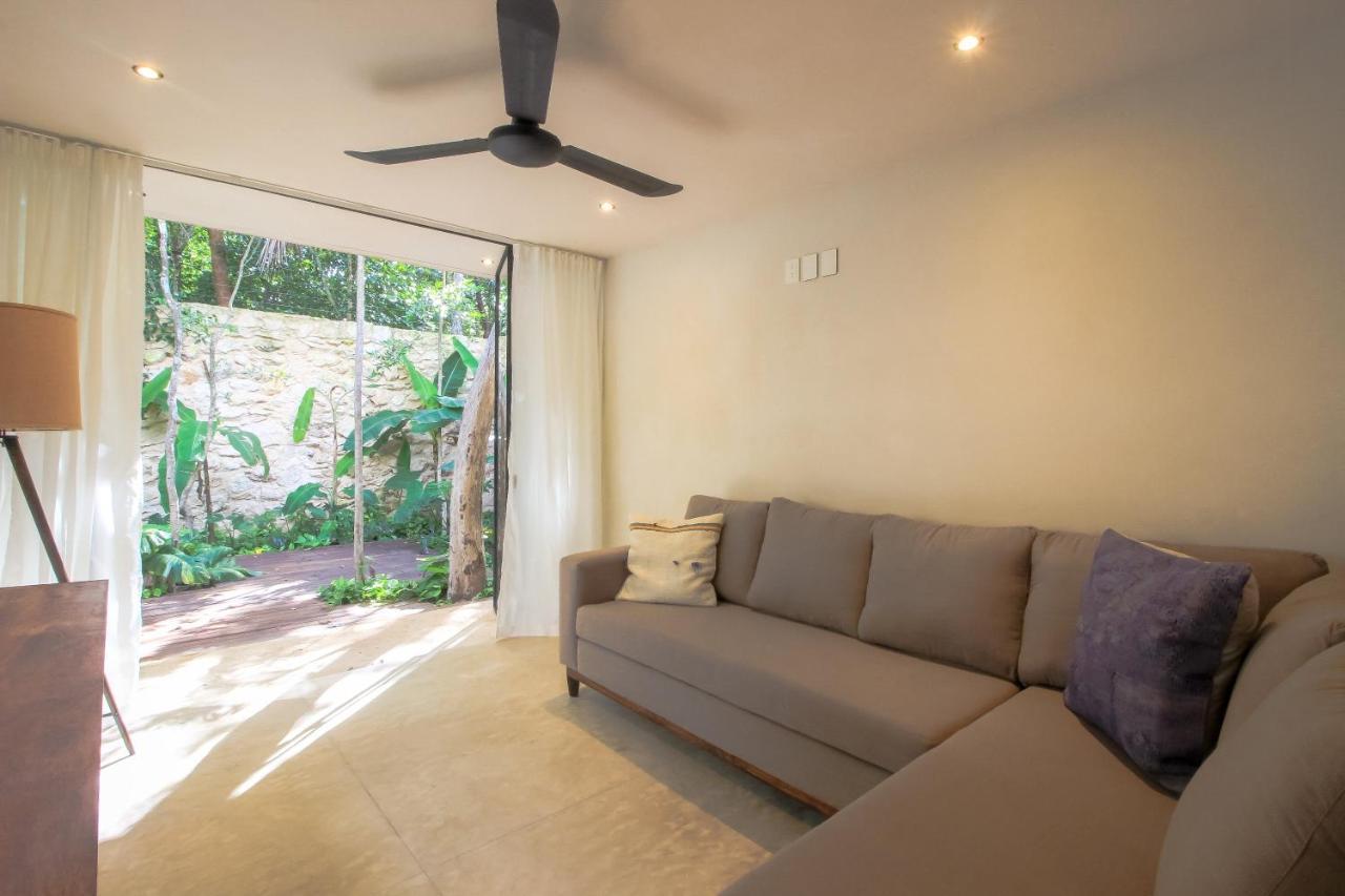 Elegant Boho Style Villa Jungle Views In Rooftop Deck & Outstanding Raw Pool In Holistika ตูลุม ภายนอก รูปภาพ